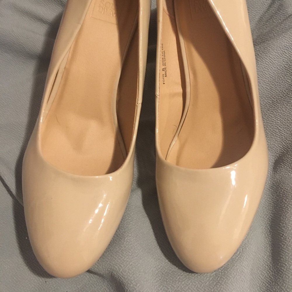 Nude EEE width heels